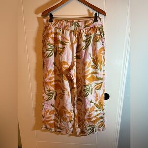C&C California Linen Pants with Floral Design